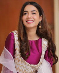 Mansha Pasha